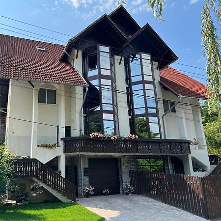 Casa Dan Apartment Sovata Ngoại thất bức ảnh